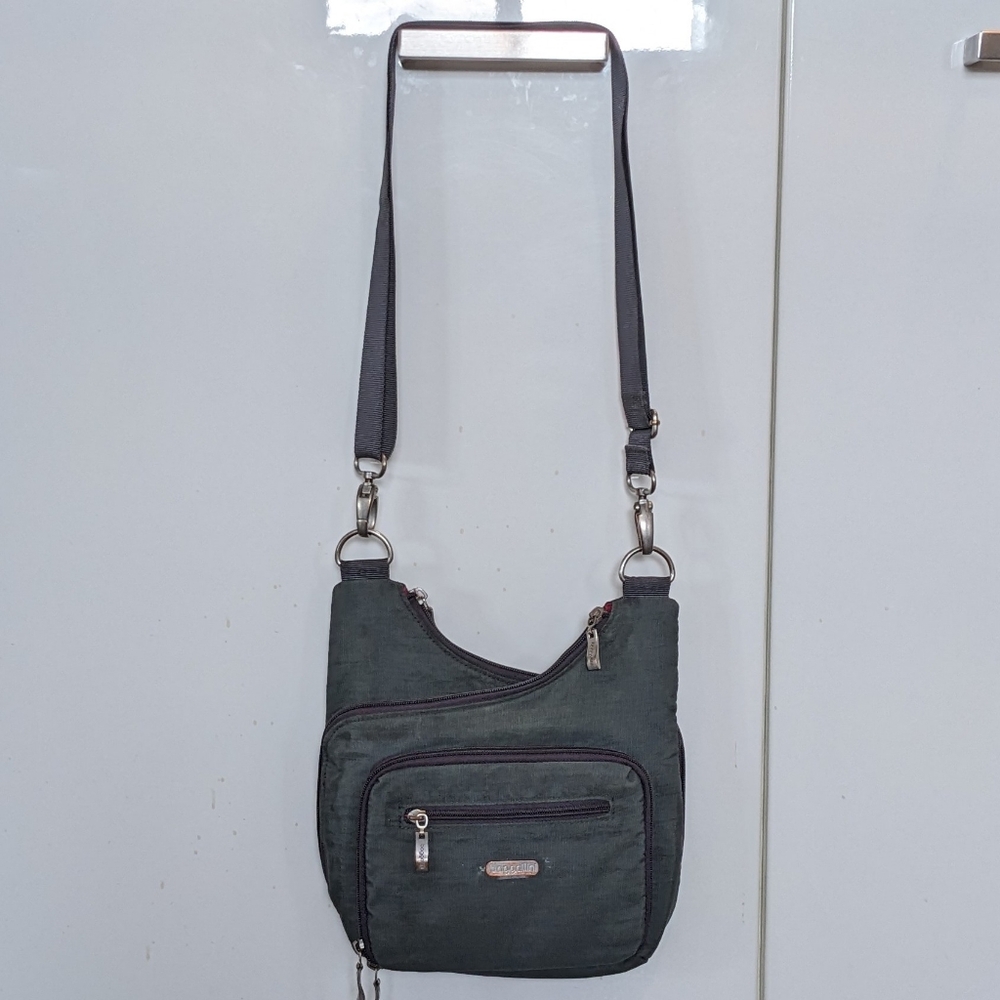 Baggallini Crisscross Nylon Water Repellent Travel Crossbody/Shoulder Bag Gray